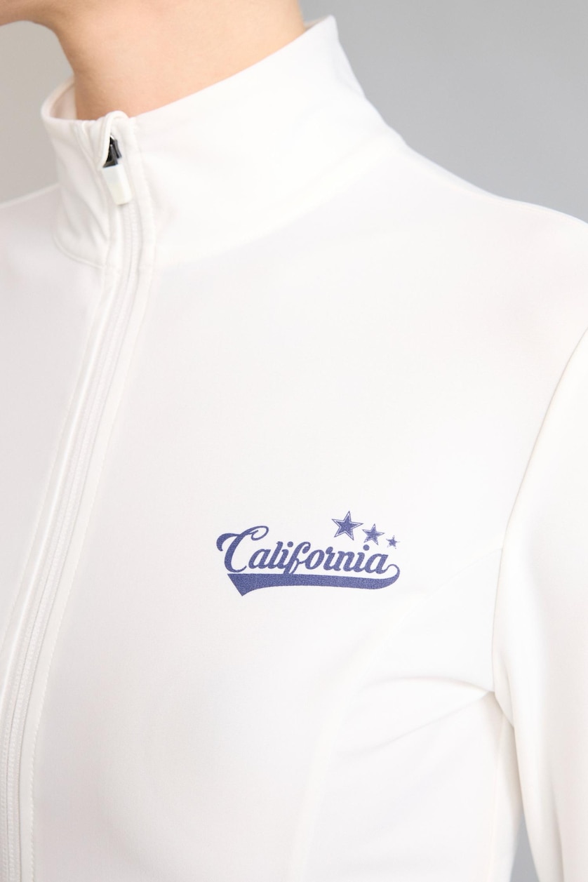 Woman White Slim Fit Cardigan