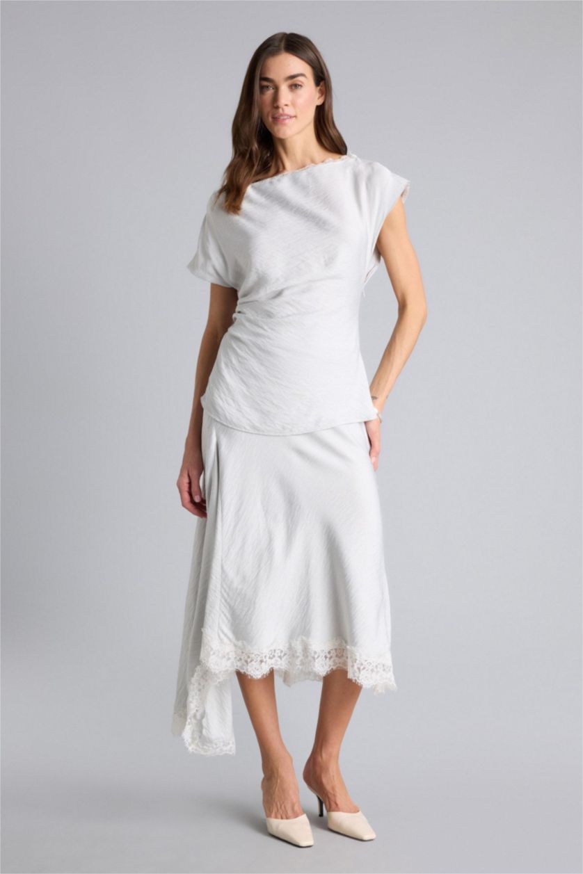 Әйелдерге Ашық сұр ұзын бұлшықет пішімі қайық тәріздес жаға Қысқа жеңді Блуза