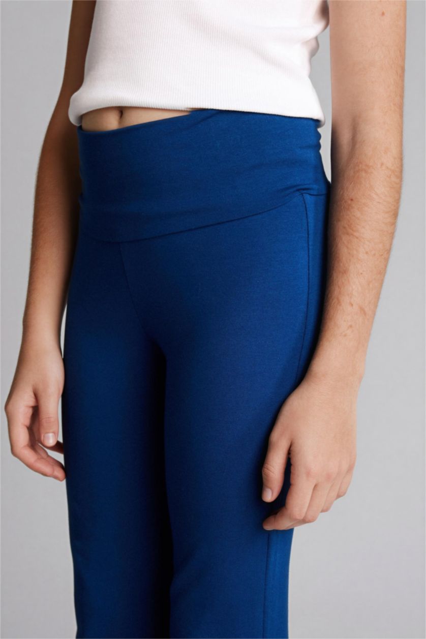 بنات كحلي ستريج بناتي برجل واسع