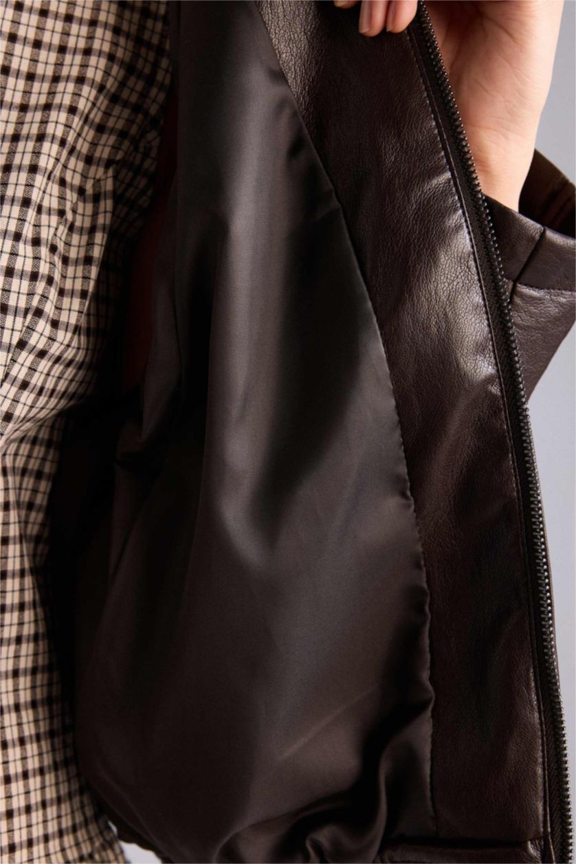 Woman Brown Balloon Fit Faux Leather Jacket