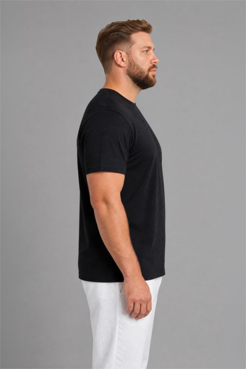 MAN Black Regular Fit Short Sleeve T-Shirt