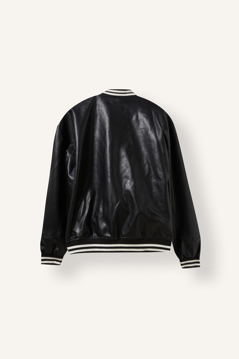 HOMME Noir Coupe Oversize