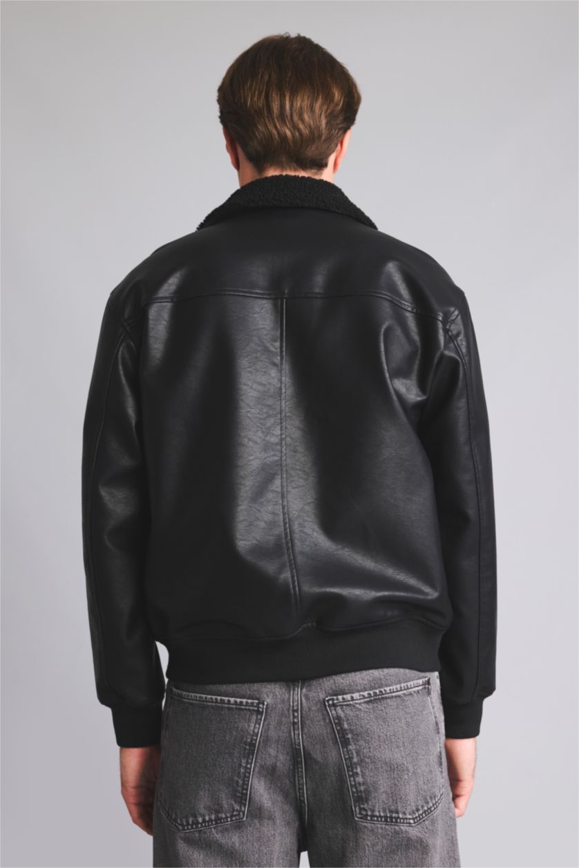 Ерлер қара Regular Fit куртка