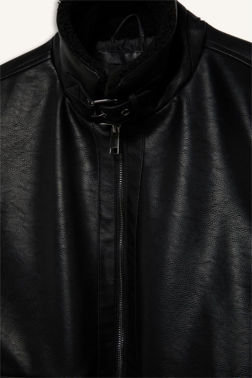 Ерлер қара Regular Fit куртка