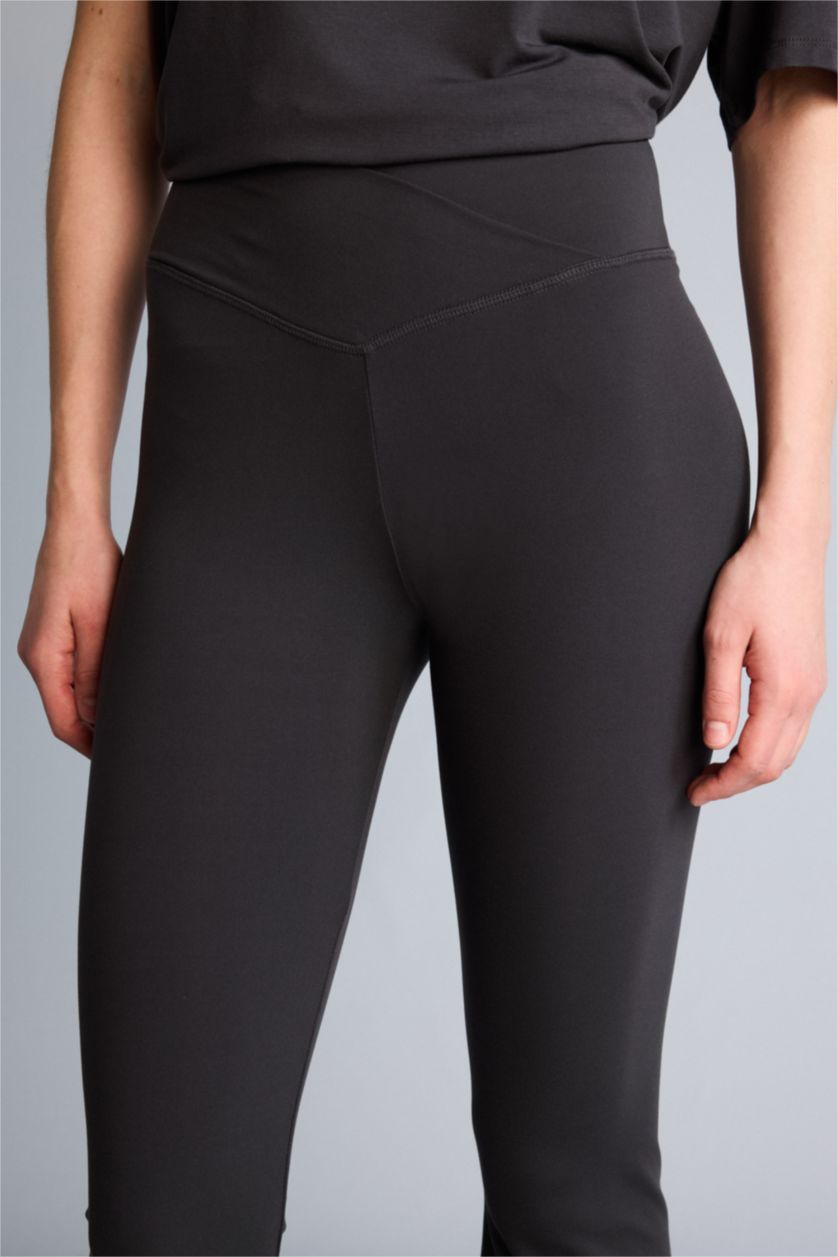 حريمي أنثرا توب بيزك سادة