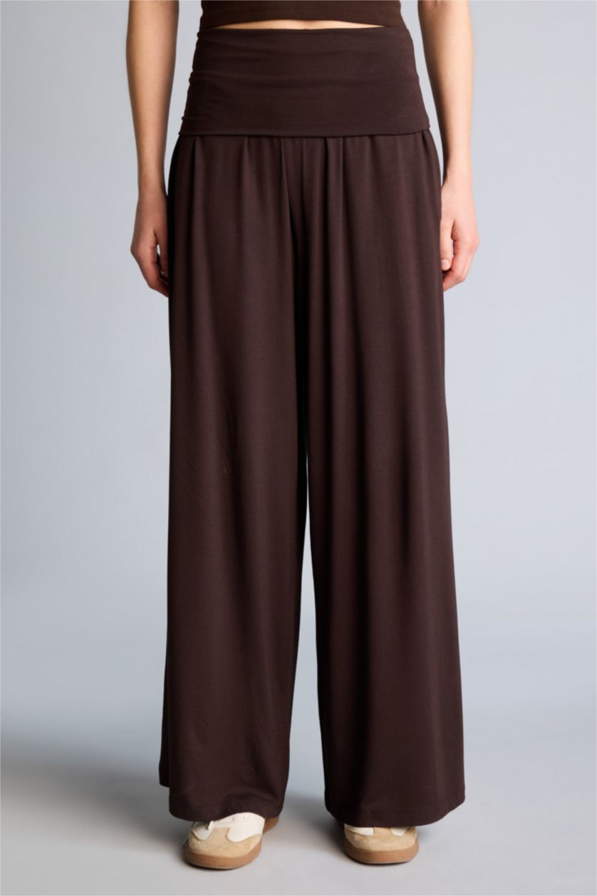 WOMAN Brown توب بيزك سادة