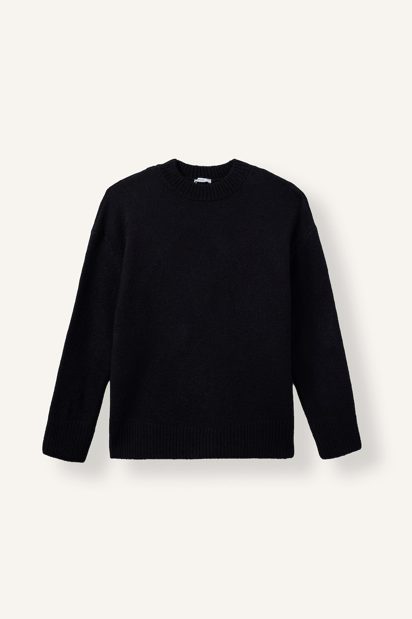Woman Black Oversize Fit Pullover