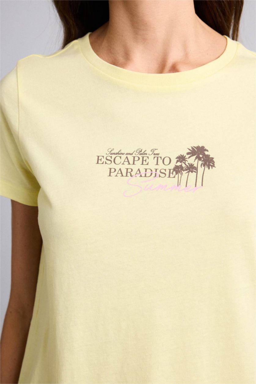 Kadın Ekru Regular Fıt Baskılı Penye Tişört