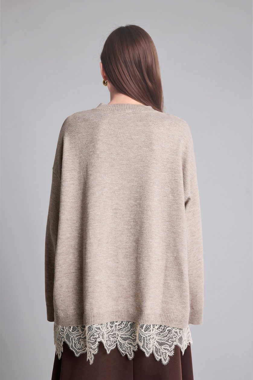 نساء بيج Relaxed Fit Knitted Crew Neck Sweater