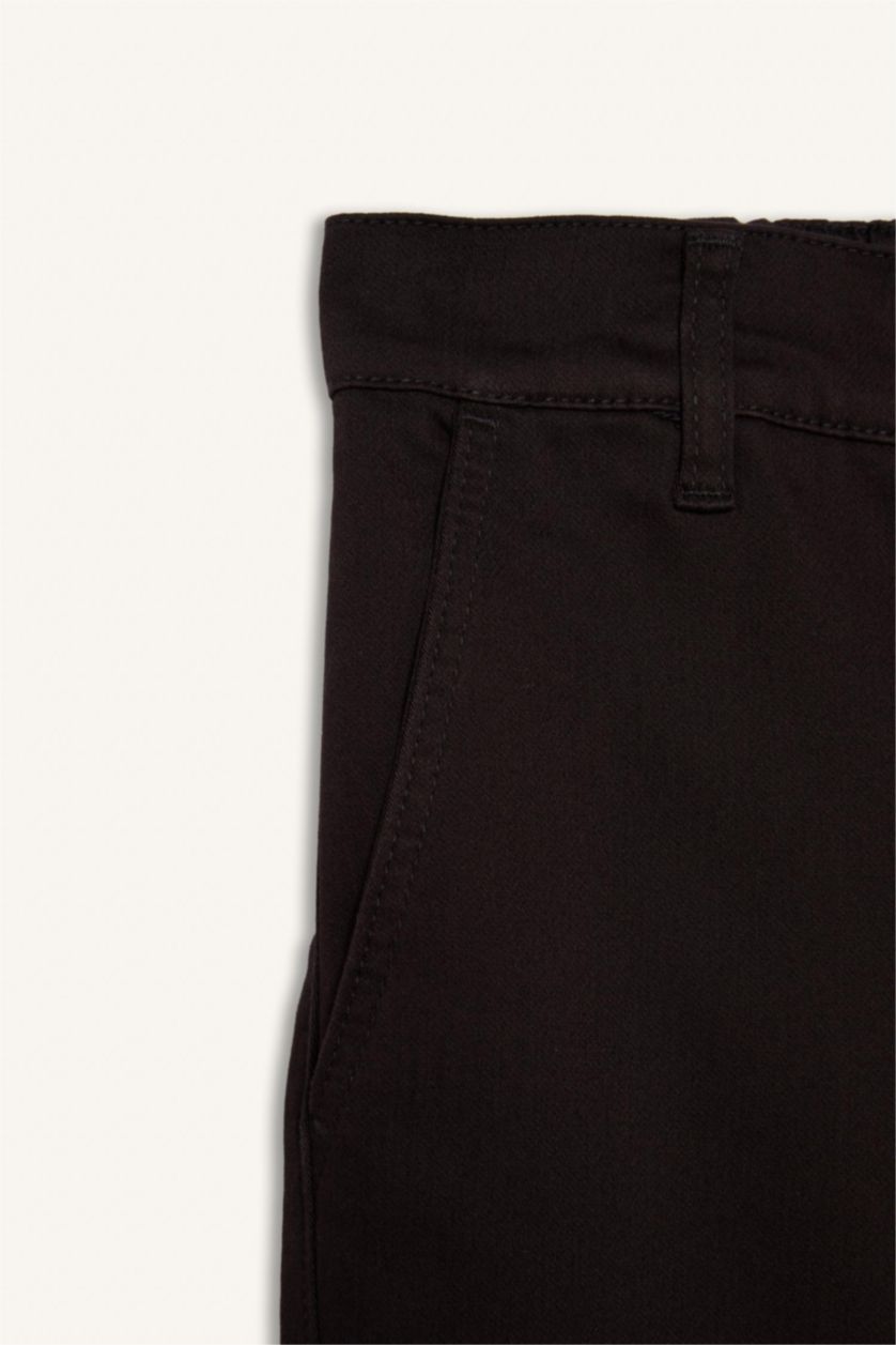 رجال بني بنطلون