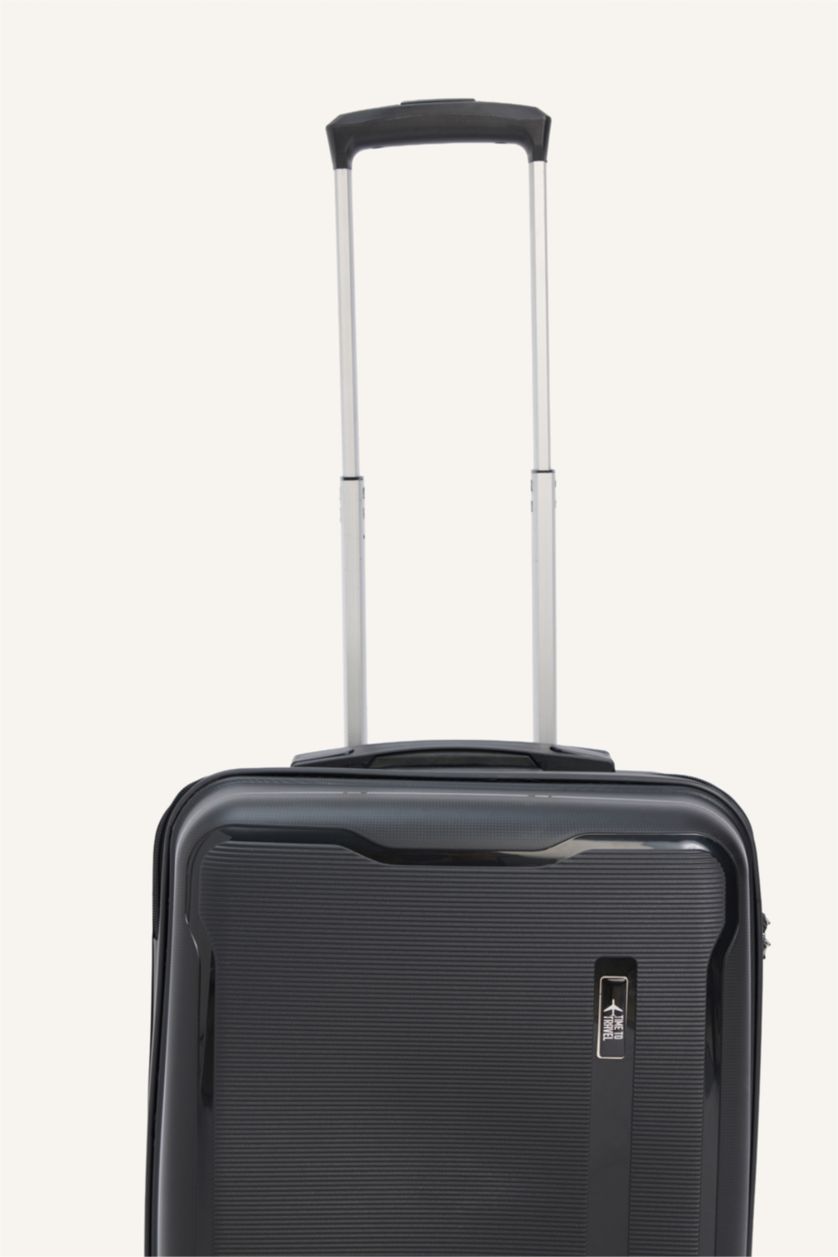 Kadın Siyah Küçük Unisex Sert Kapaklı Büyük Boy	 Valiz