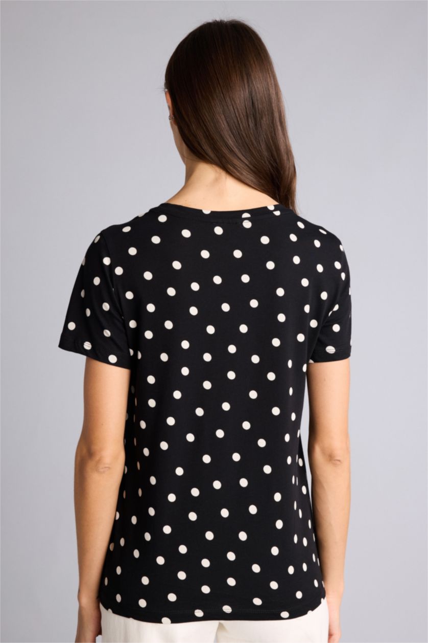 Kadın Siyah Puantiyeli Penye Tişört