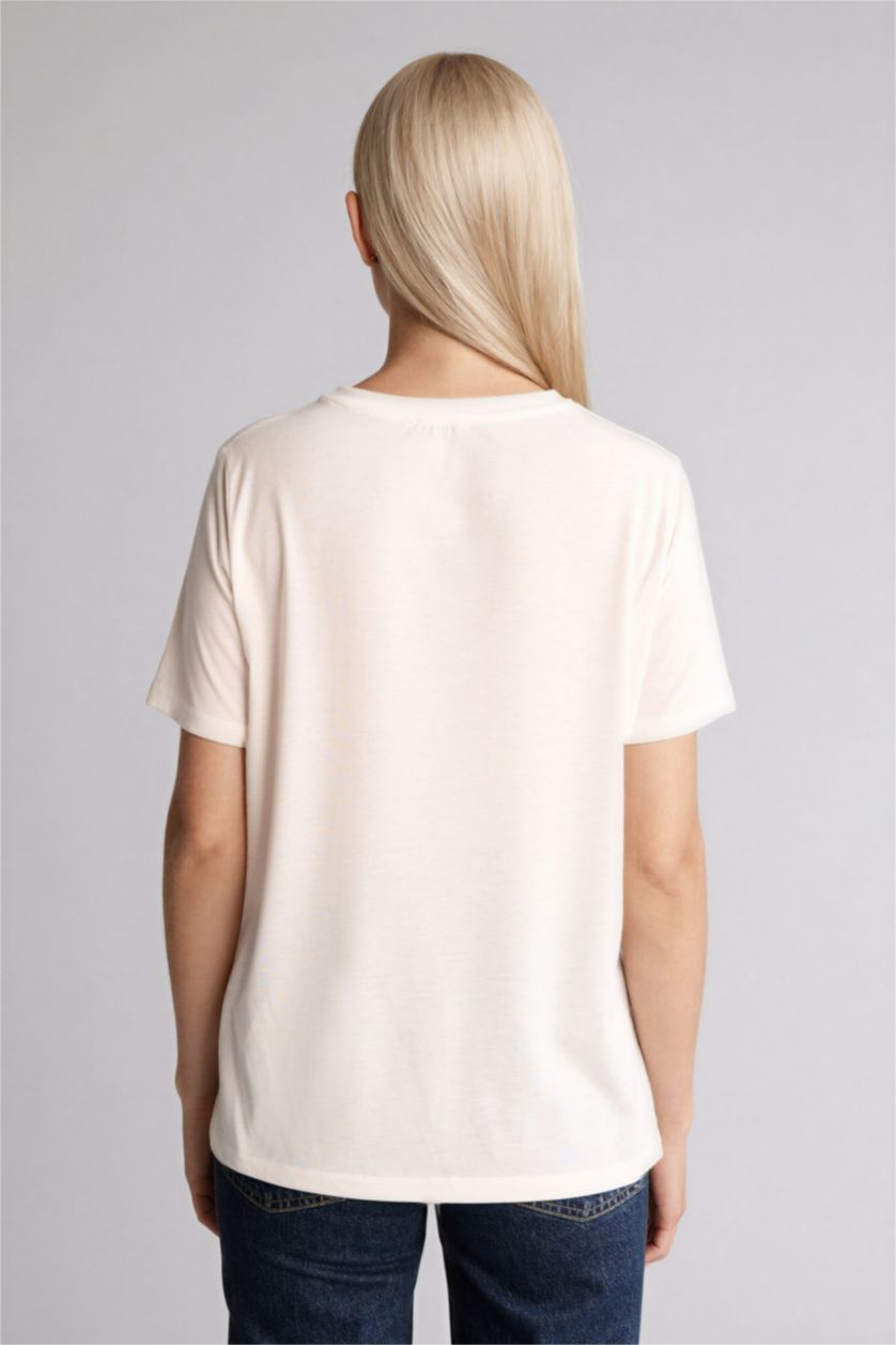 Kadın Ekru Regular Fıt Çiçekli Tişört