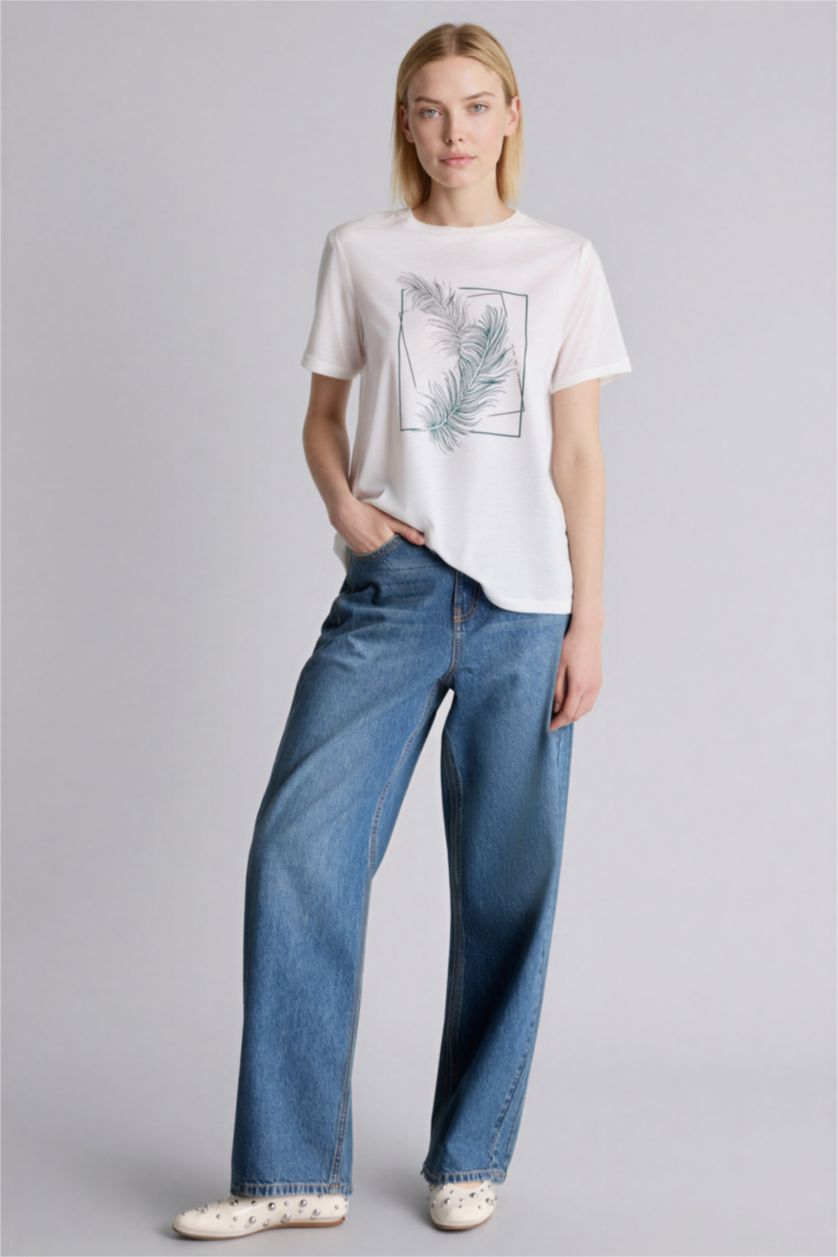 Woman Ecru Regular Fit Short Sleeve T-Shirt