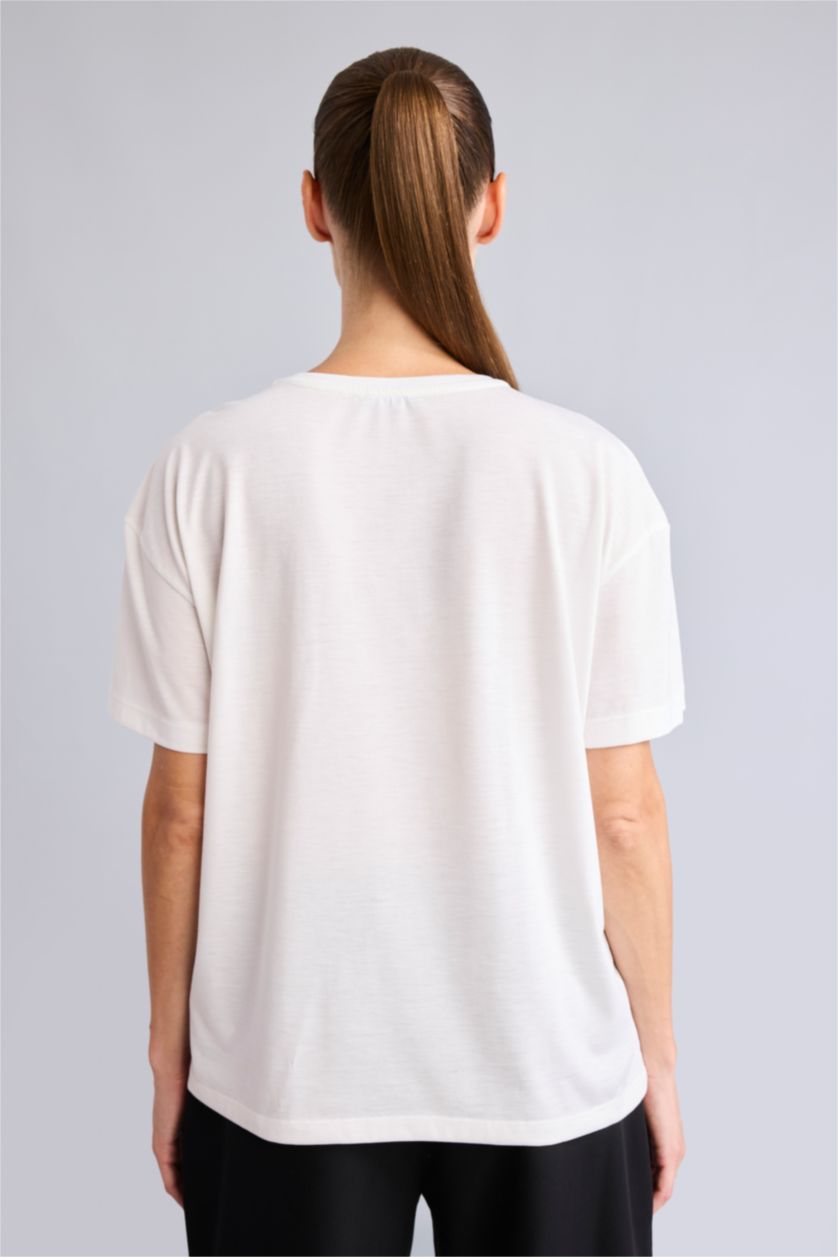Women Ecru Relax Fit Short Sleeve T-Shirt