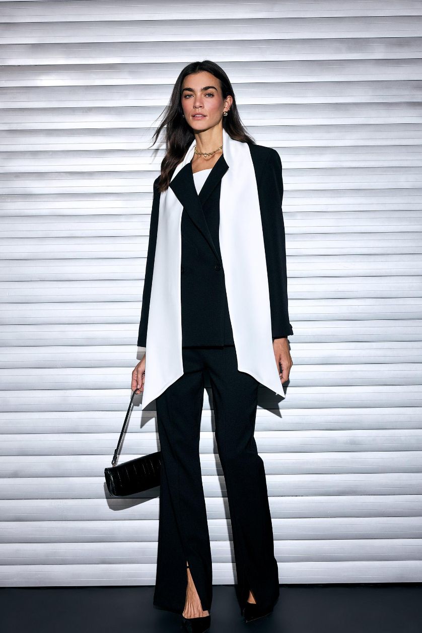 Kadın Siyah Fularlı Blazer Ceket