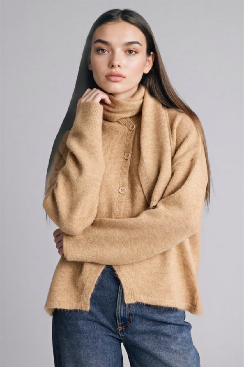 Woman Vison Regular Fit Crew Neck Knitwear Cardigan