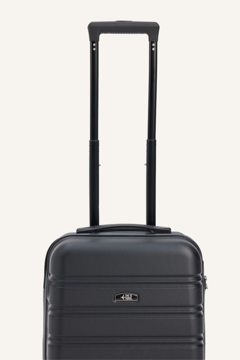 Kadın Siyah Küçük Unisex Sert Kapaklı Büyük Boy	 Valiz