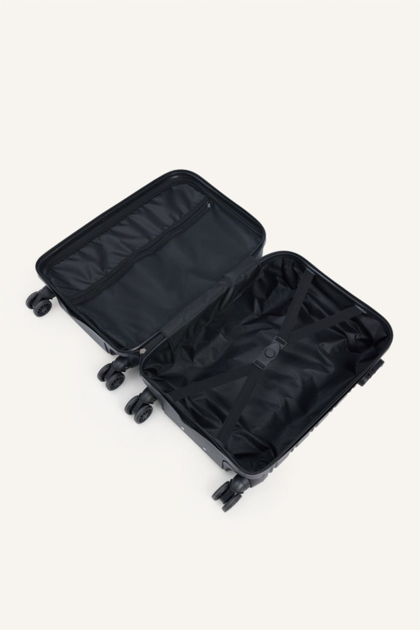 Kadın Siyah Küçük Unisex Sert Kapaklı Büyük Boy	 Valiz