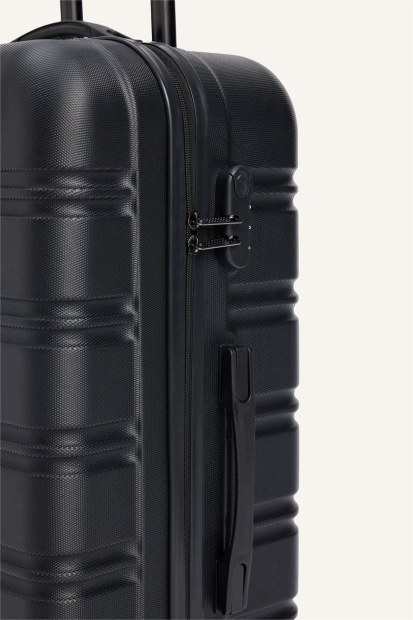 Kadın Siyah Büyük Unisex Sert Kapaklı Büyük Boy	 Valiz