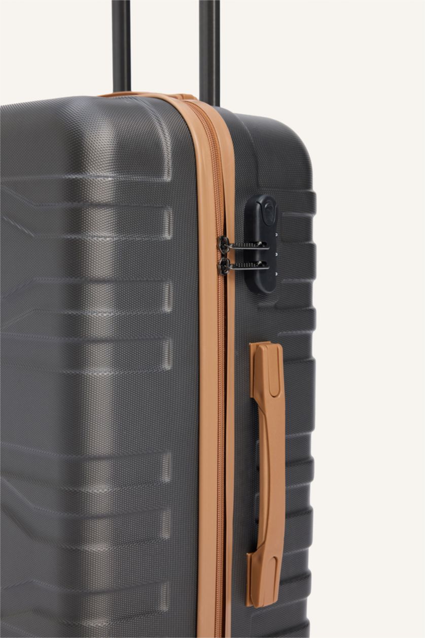 Kadın Antra Orta Unisex Sert Kapaklı Büyük Boy	 Valiz