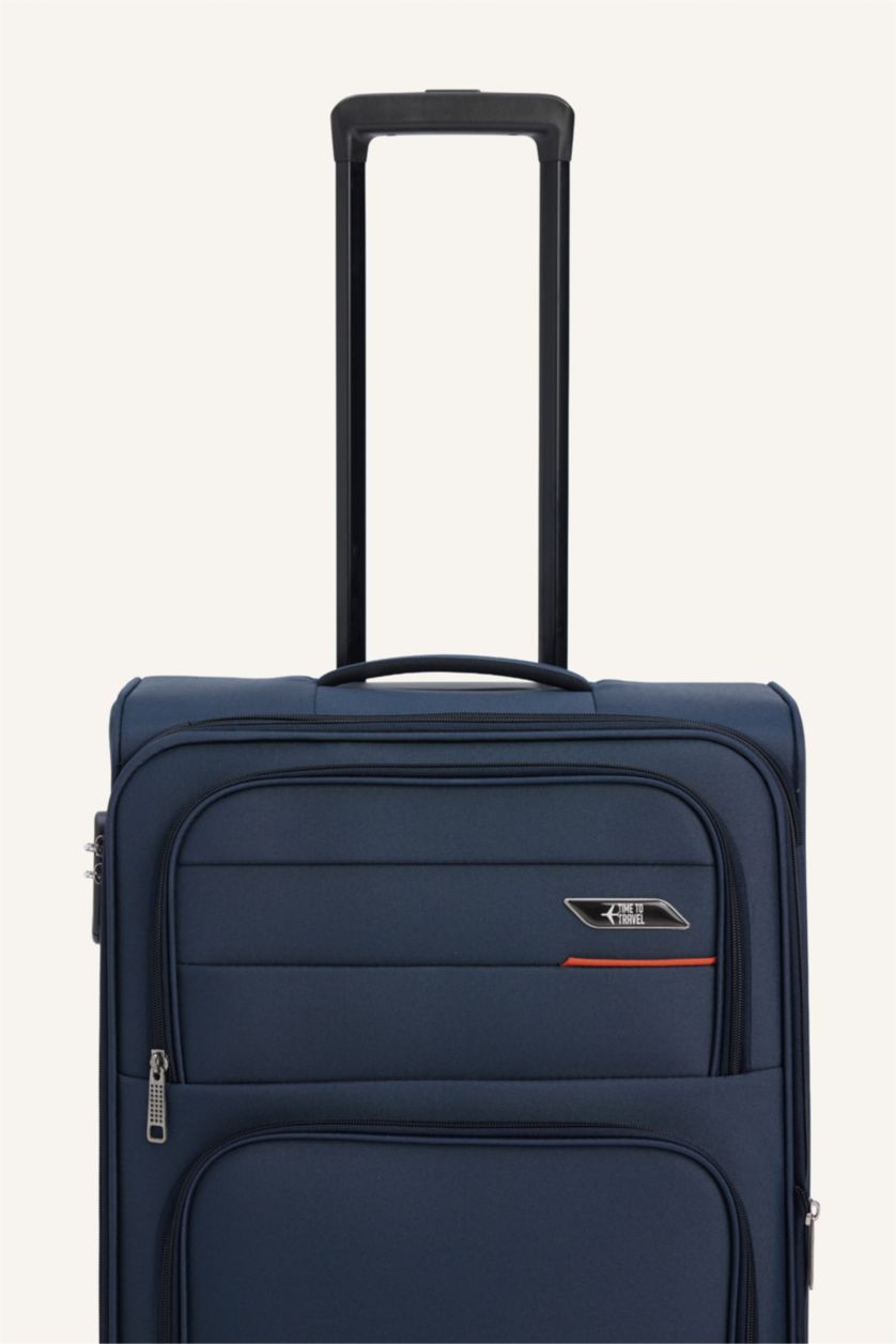 Kadın Lacivert Orta Unisex Sert Kapaklı Büyük Boy	 Valiz