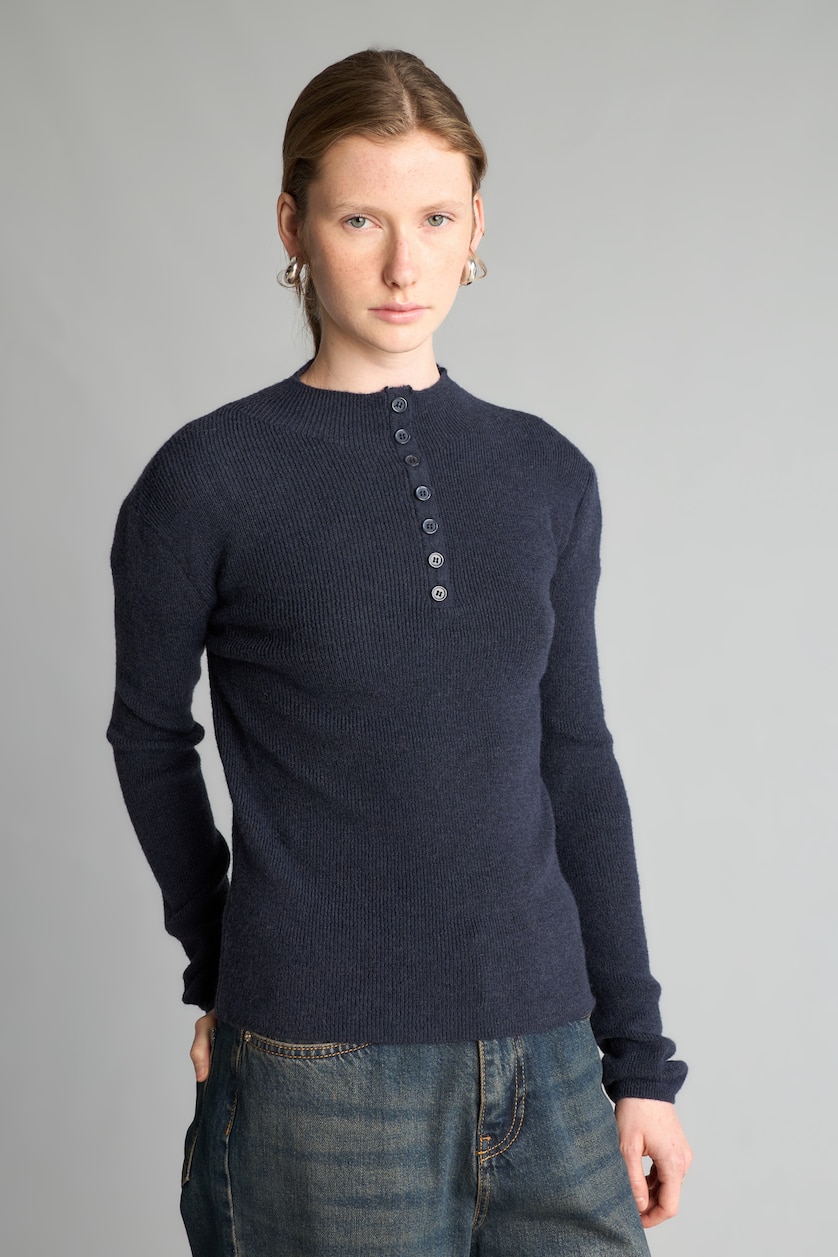 Kadın Lacivert Fitted Düğmeli Yarım Balıkçı Basic Kazak