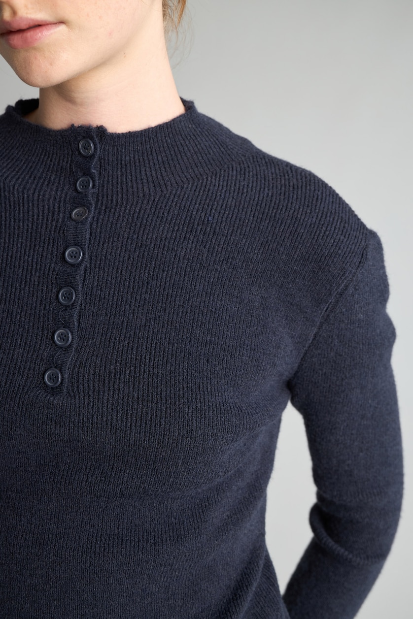 Kadın Lacivert Fitted Düğmeli Yarım Balıkçı Basic Kazak