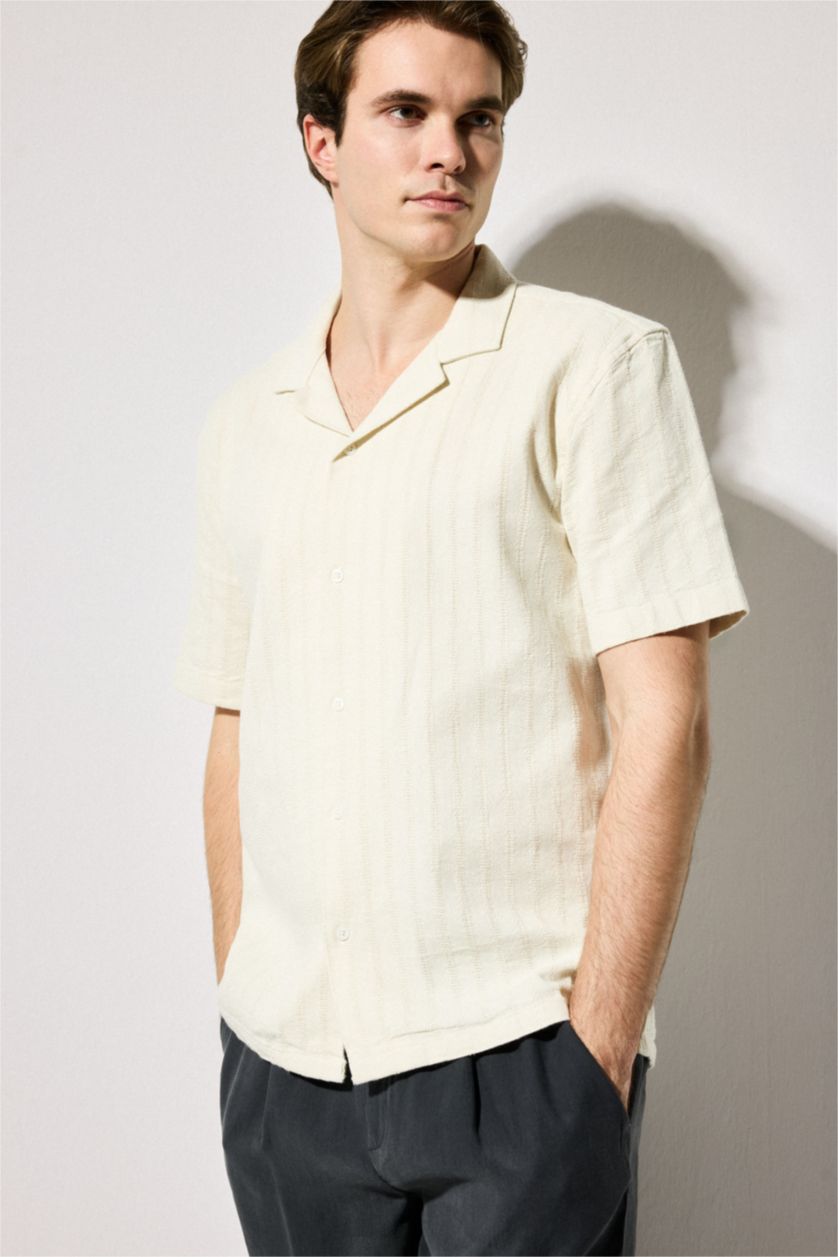 رجال اللون الحجري Regular Fit Cotton Short Sleeve Shirt