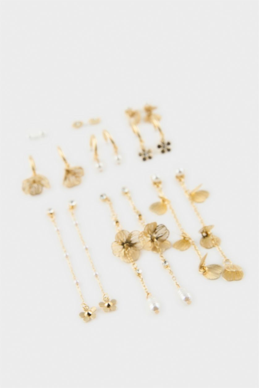 Kadın Altın Kadın 9'lu Küpe