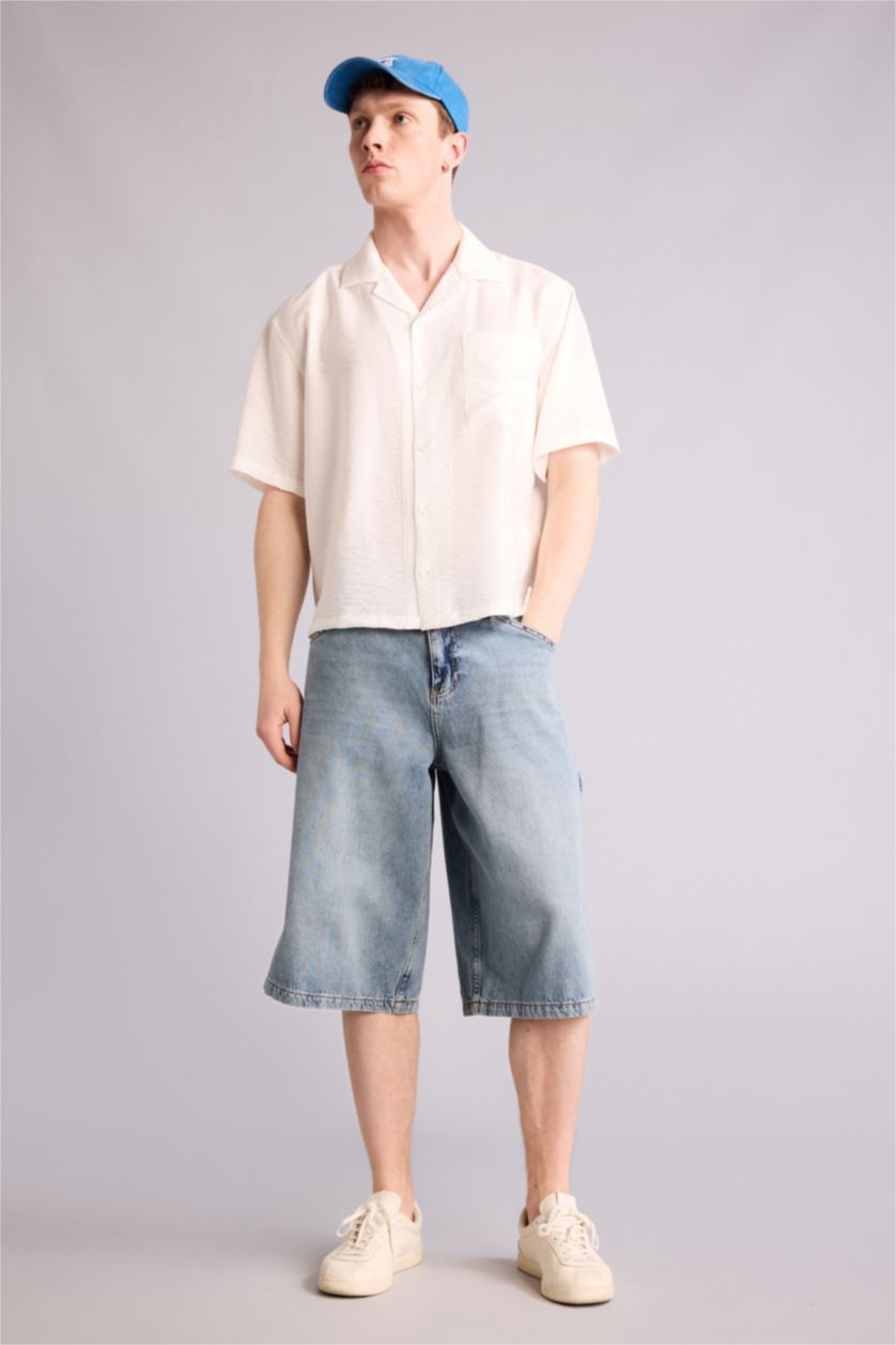 رجال بيج فاتح قميص نص ردن بوكسي فيت قماش كرنكيل