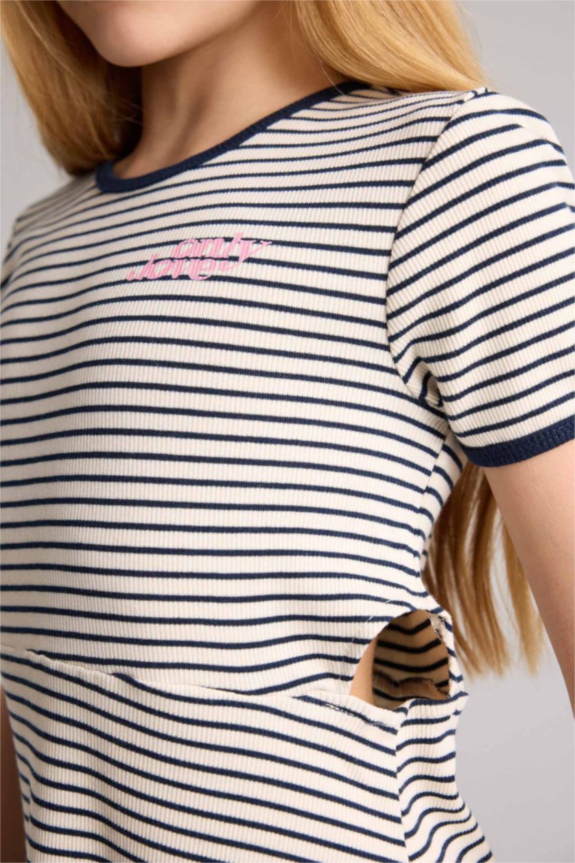 بناتي بيج فاتح فستان بناتي قطن قصة عادية