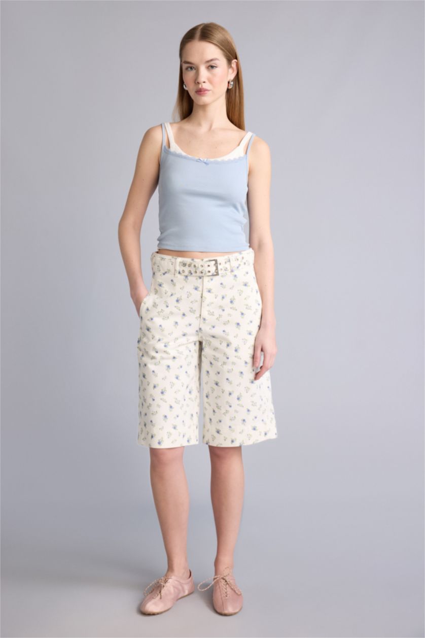 Kadın Kırık Beyaz Gabardin Bermuda