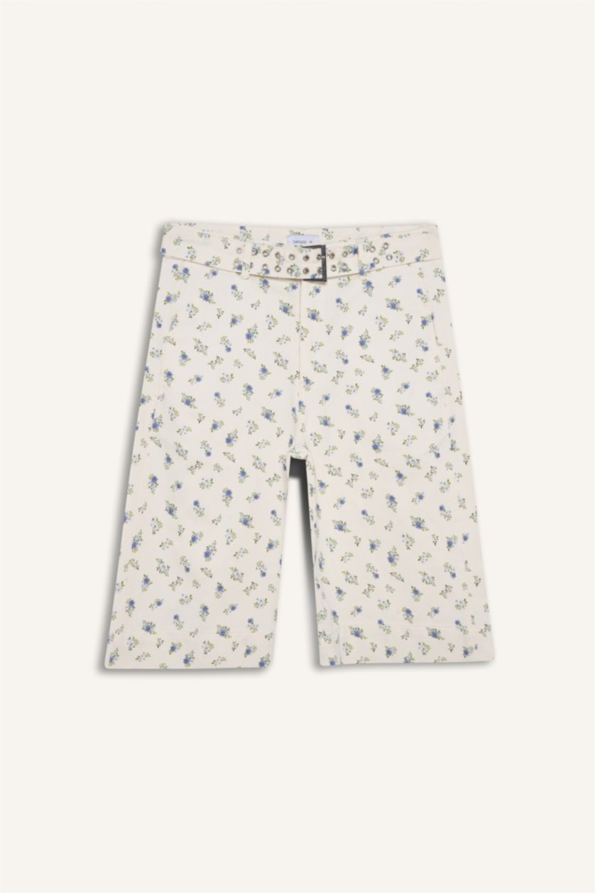 Kadın Kırık Beyaz %100 Pamuk Normal Bel Gabardin Bermuda
