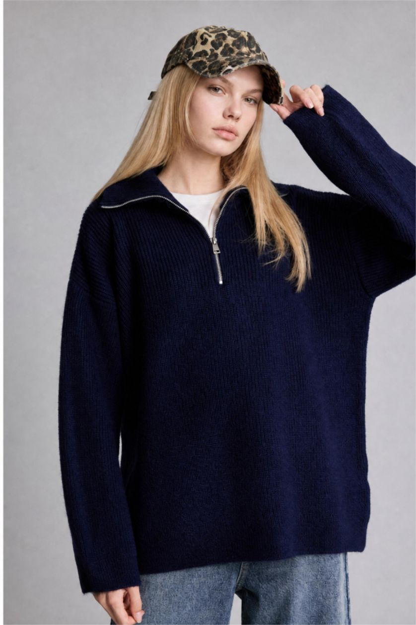 Women NAVY Oversize Fit Pullover