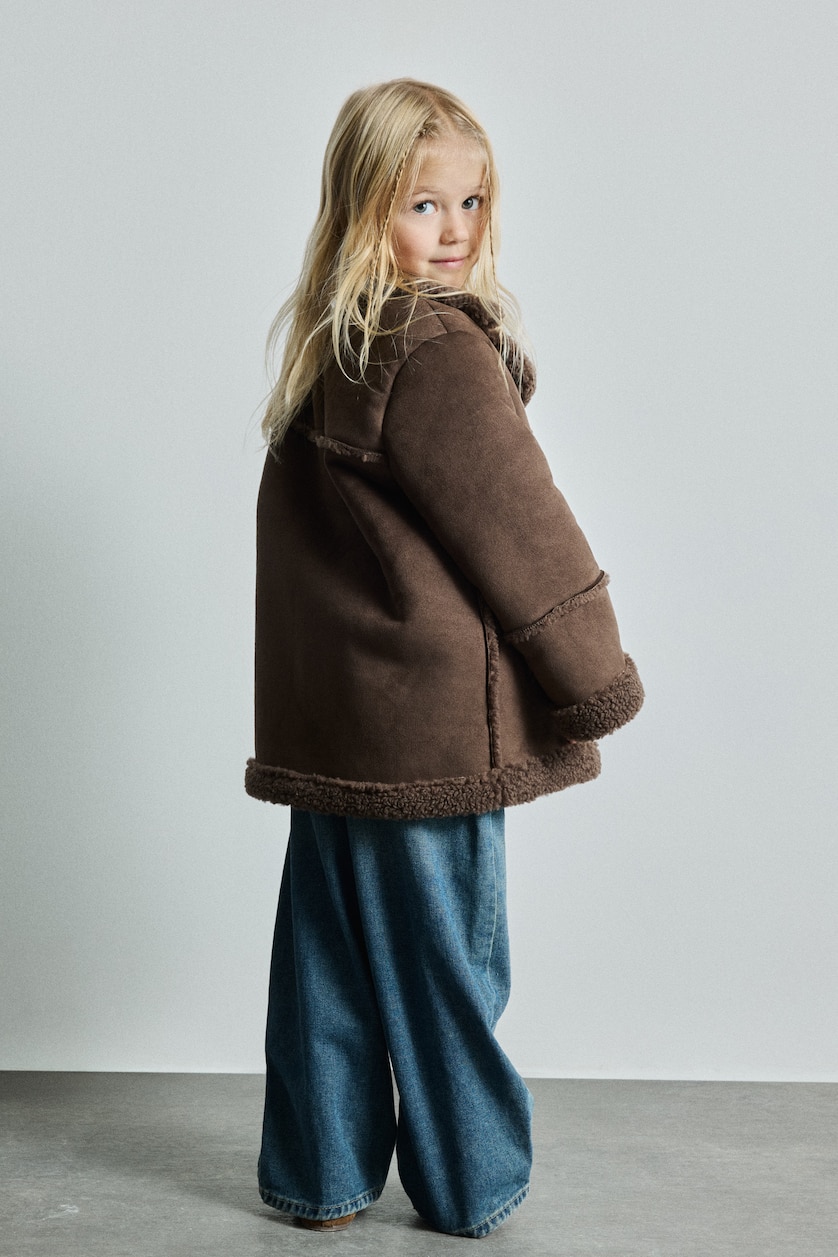 BÉBÉ FILLE Marron Veste longue aspect daim à col tailleur avec détails en peluche pour bébé fille