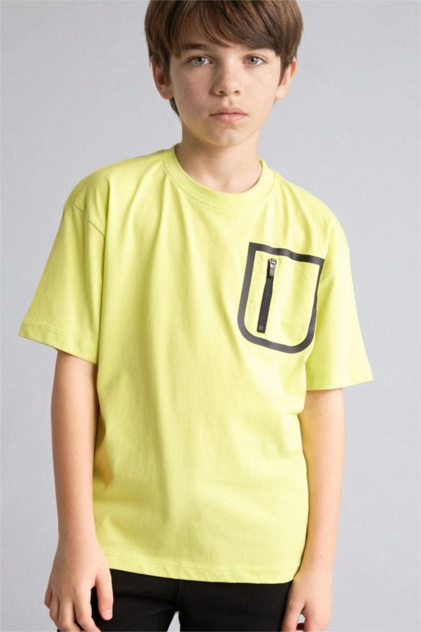 Young Boys - Teen Boys Light Green Boy Oversize Fit Short Sleeve T-Shirt