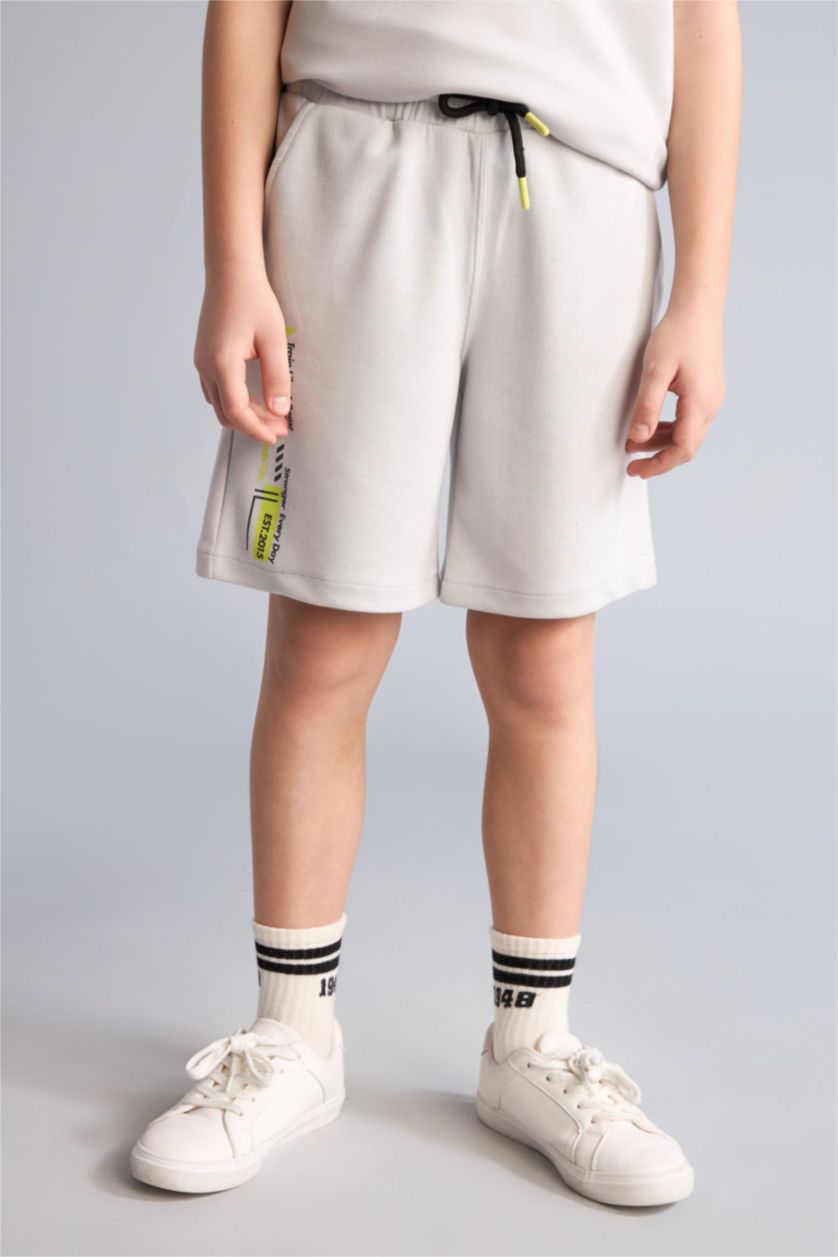 Erkek Çocuk - Genç Erkek Açık Gri Oversize Slogan baskılı Şort Erkek Çocuk