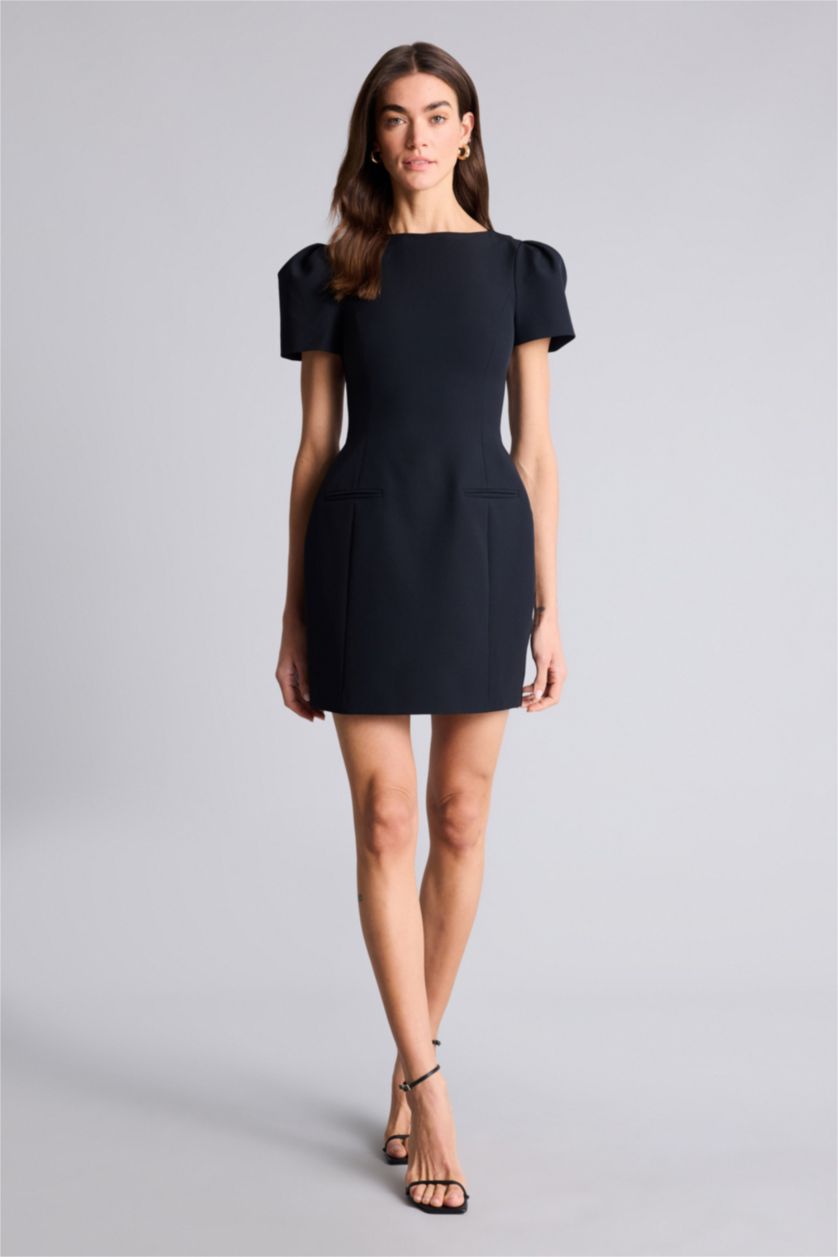 Kadın Siyah Kayık Yaka Mini Elbise