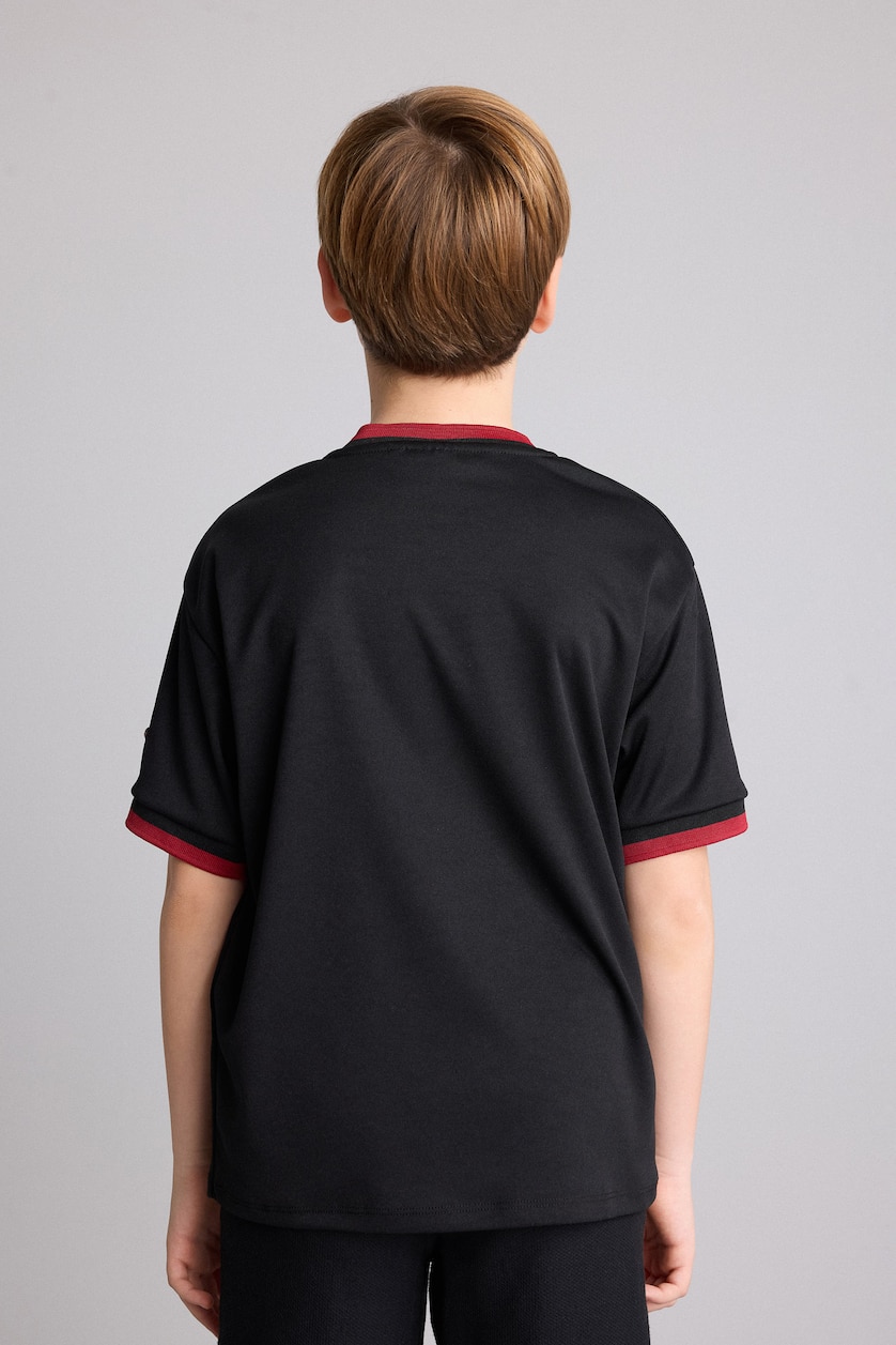 BOYS & TEENS Black New Regular Fit by the NBA Miami Heat Short Sleeve T-Shirt