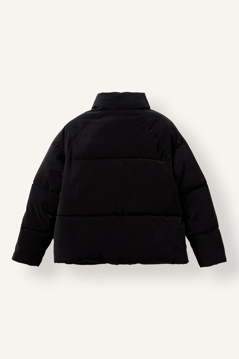Women Black Regular Fit Waterproof Stand Collar Quilted Jacket