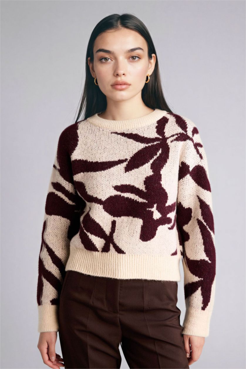 Kadın Ekru Desenli Triko Kazak