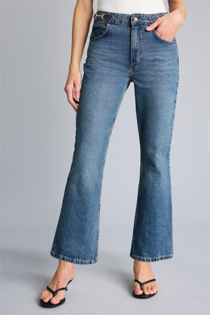 Kadın Mavi Afra x Defacto Crop Flare Fıt Normal Bel Jean Pantolon