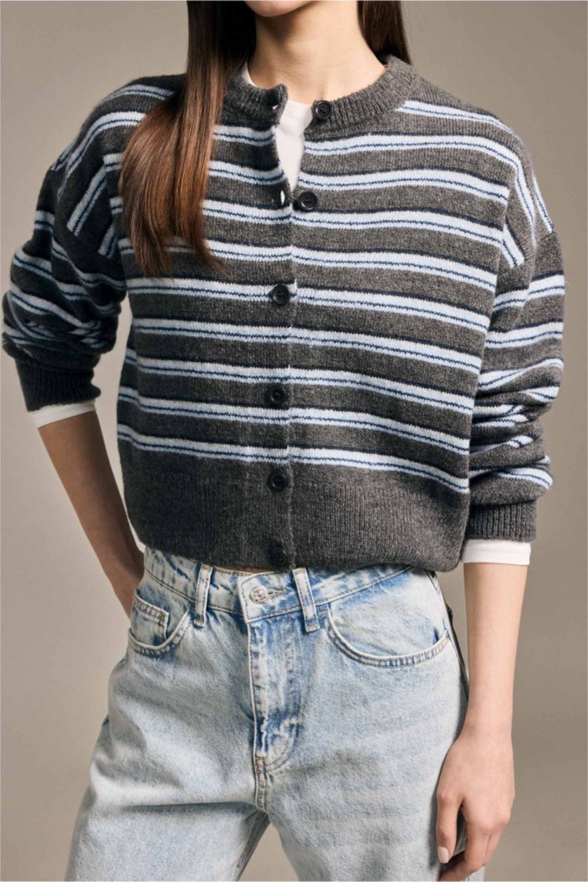 Kadın Antrasit Çizgili Düğmeli Hırka