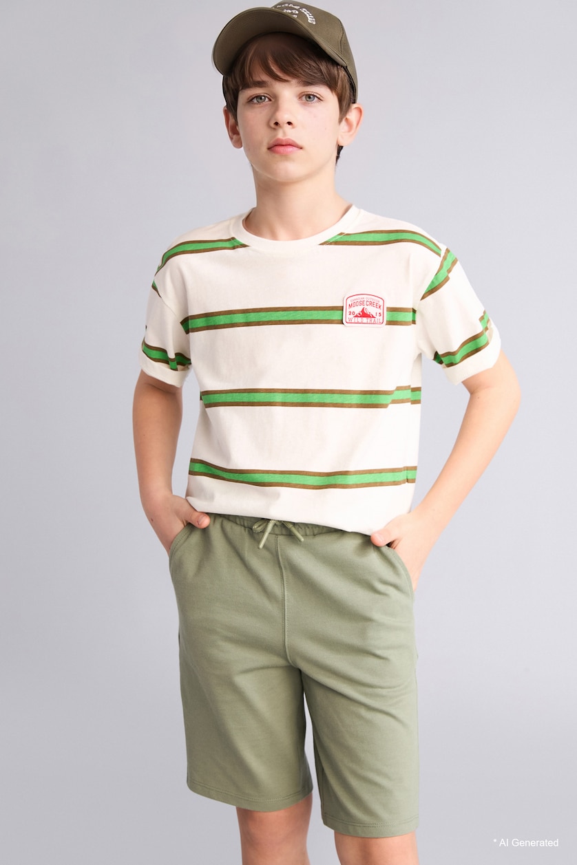 Young Boys - Teen Boys Green Boy New Regular Fit Printed Short Sleeve T-Shirt