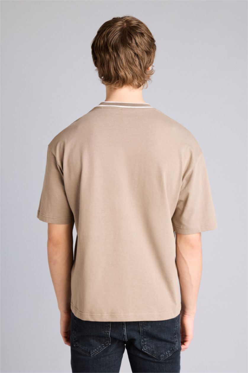 Erkek Açık Kahve Boxy Fıt Kısa Kollu Tişört