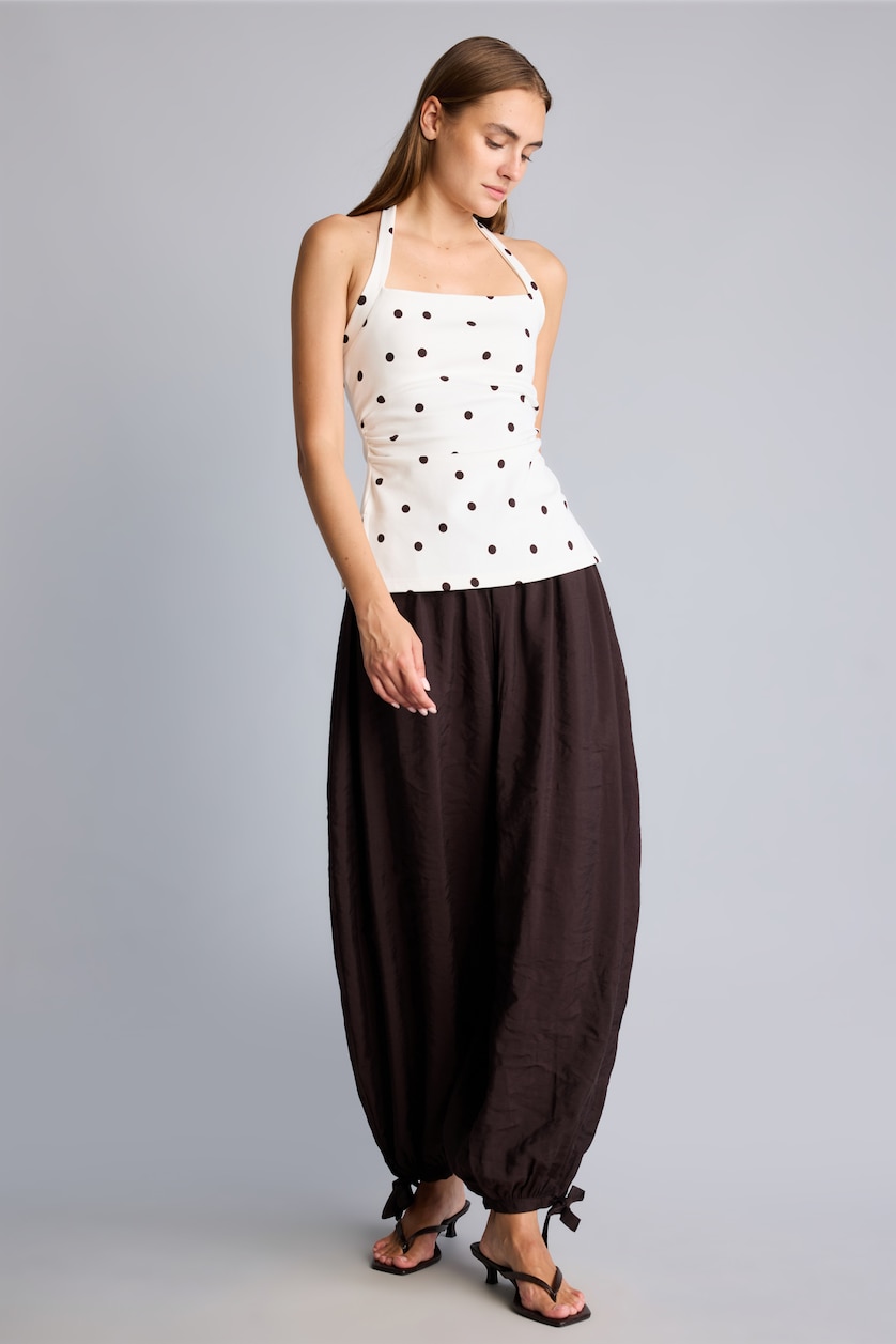 Women Brown Elastic Band Balloon Fit Trousers