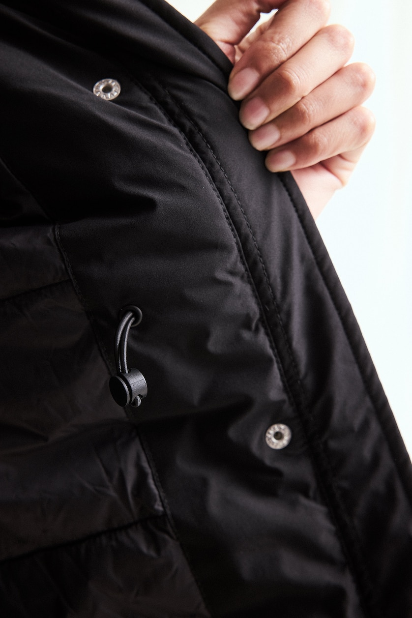 Woman Black Regular Fit Waterproof Long Jacket