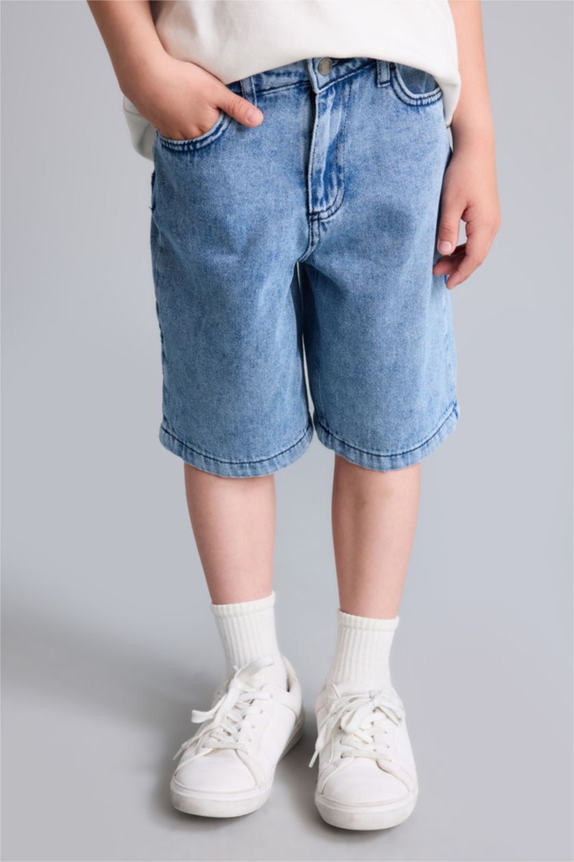 Erkek Çocuk - Genç Erkek Açık Mavi Regular Fit Pamuklu Jean Şort Erkek Çocuk