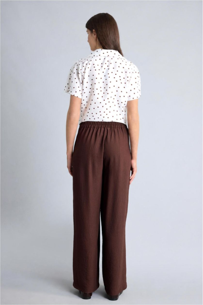 Women Brown Crinkle Fabric Trousers